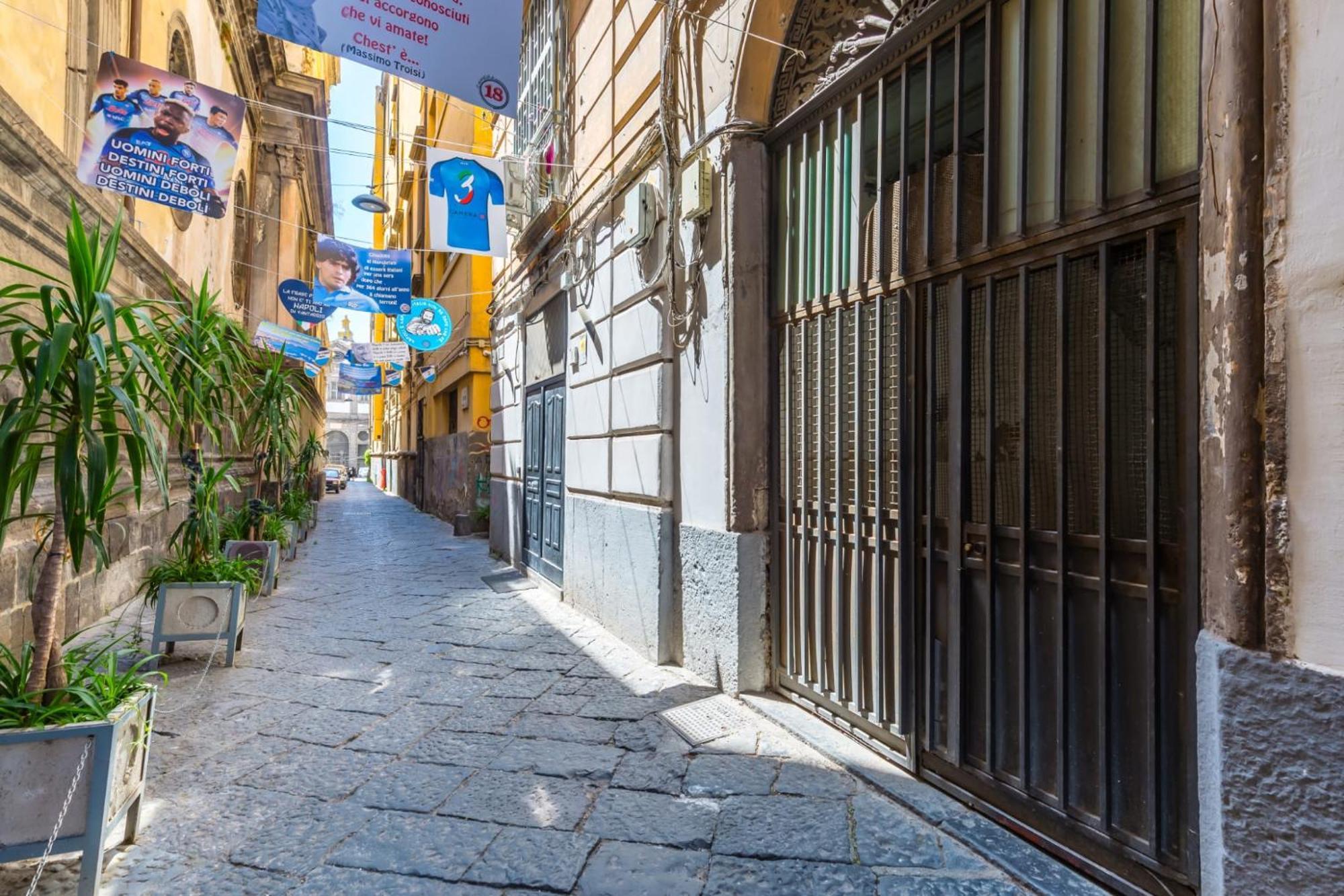 B&B Antica Napoli Luaran gambar